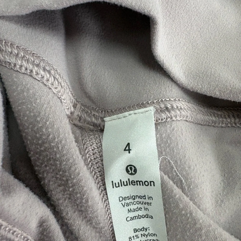 lululemon Align High Rise - Picture 5 of 9